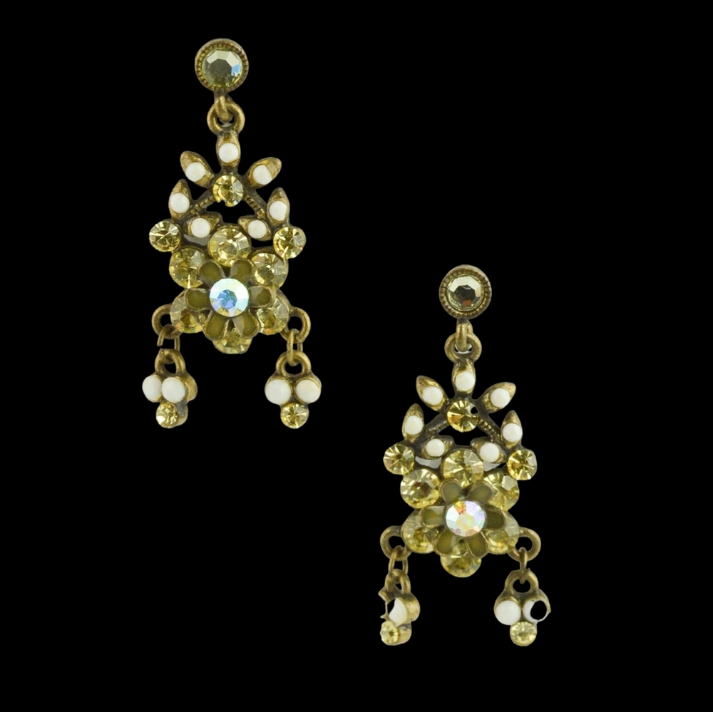 Antique look earrings